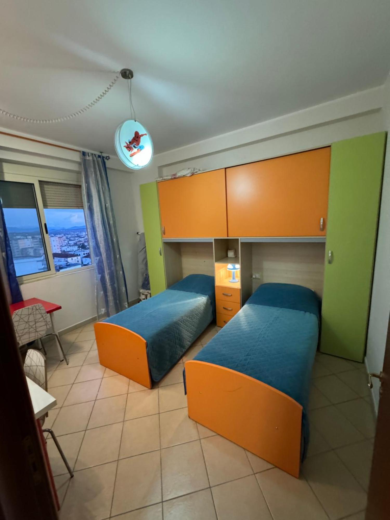 3 Bedrooms Apartment Shkoder Luaran gambar