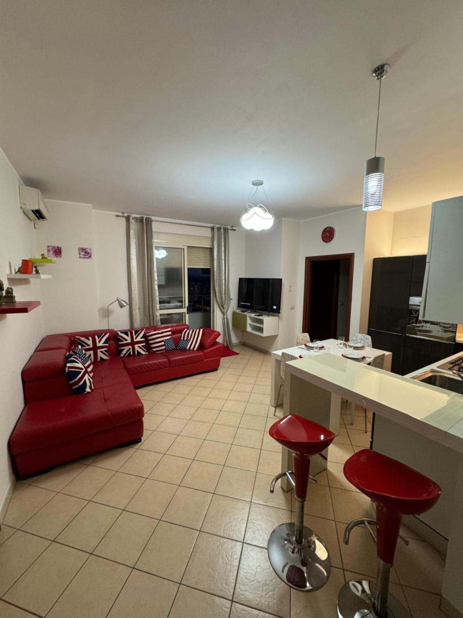 3 Bedrooms Apartment Shkoder Luaran gambar